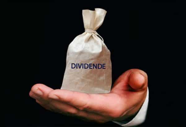 In ce conditii se pot acorda dividende trimestrial?